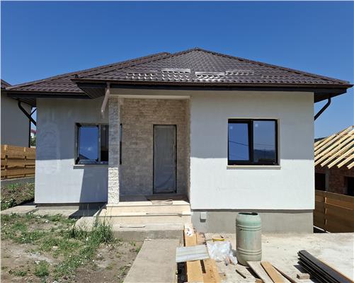 Casa INTABULATA Valea Lupului,2 BAI,Incalz Pard,Canalizare,Drum betonat
