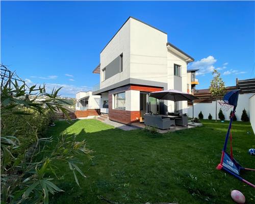 Casa Rediu,4 camere,2 bai,Camera tehnica,Dressing