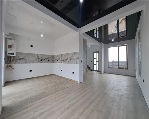 Casa Valea Lupului,4 camere,Incalz pard.Canalizare,Placa,Asfalt,0% Comision