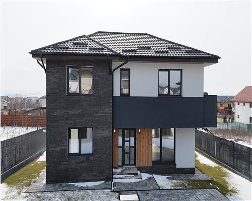 Casa Valea Lupului,4 camere,3 bai,S.u.135 mp,Beci,Dressing,644 mp Teren,0% Comision