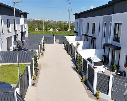 Direct dezvoltator!Casa Valea Lupului,4 camere,2 bai,Placa,Spuma