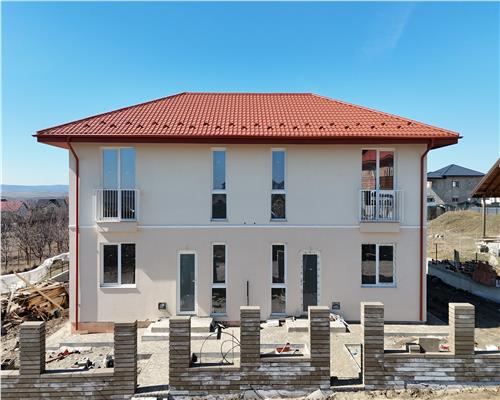 Casa Duplex Valea Lupului,4 camere,Incalz Pard,Asfalt,0% Comision