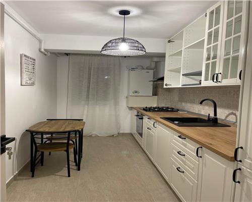 De vânzare: Apartament 2 camere decomandat | Valea Lupului | Loc parcare inclus
