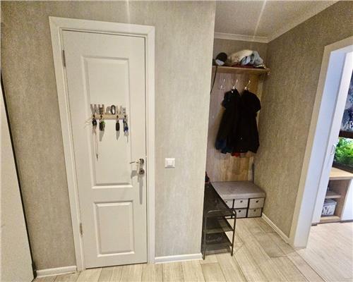 Apartament 3 camere Tatarasi - langa liceul A.I.Cuza