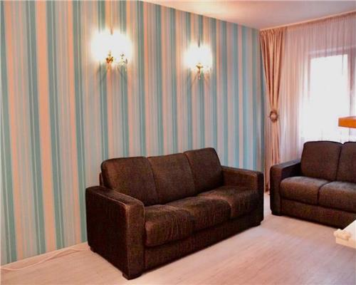 Apartament 3 camere Zona PALAS (etaj intermediar)