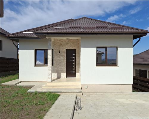 Intabulata!Casa Valea Lupului,4 camere,2 BAI,Canalizare,Teren 480 mp