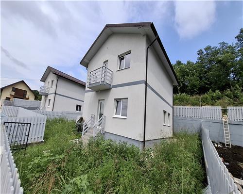 Intabulata!Casa Valea Lupului,4 camere,2 Bai,Teren 600mp,Asfalt