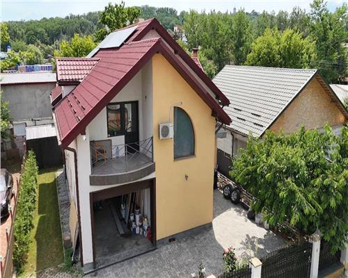 Casa Iasi Frumoasa Poitiers | 4 dormitoare | S.u. 165 mp | Panouri fotov | Garaj |