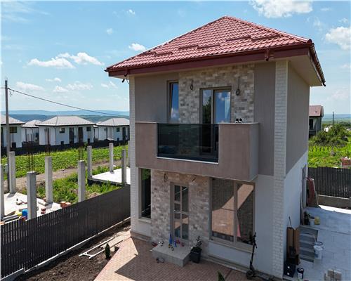 Casa Valea Lupului/Rediu,4 camere,Teren 600 mp,Placa,0% comision