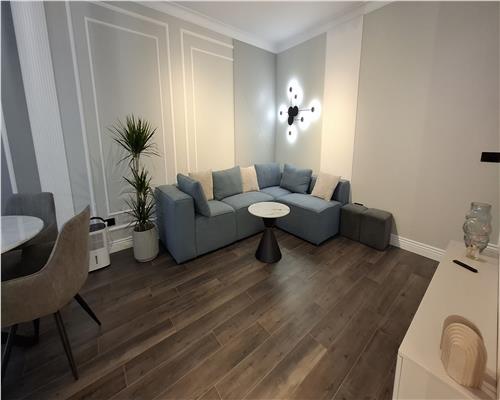 Casa Breazu COPOU, 4 camere, 2 bai, Incalz. pard, 0% Comision