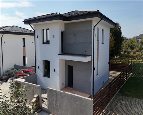 Casa Breazu COPOU, 4 camere, 2 bai, Incalz. pard, 0% Comision